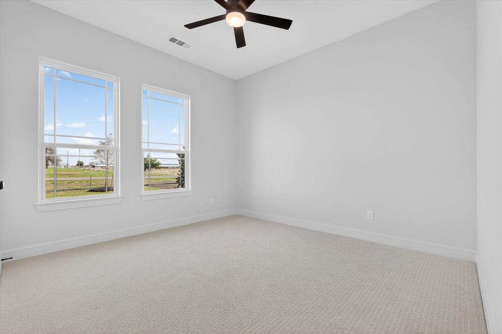 860 Alondrita Street Property Photo 28