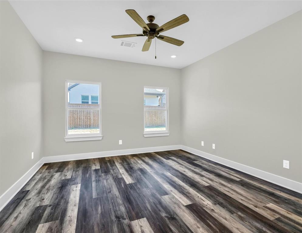 1807 Boxwood Drive Property Photo 19