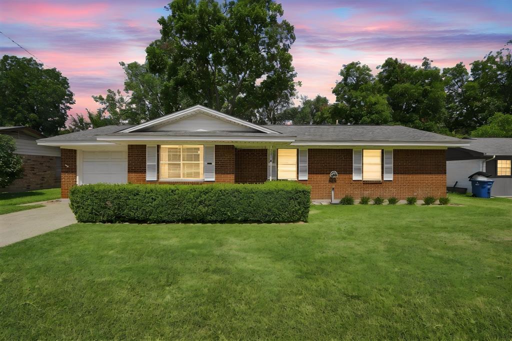 1420 Austin Drive Property Photo 3
