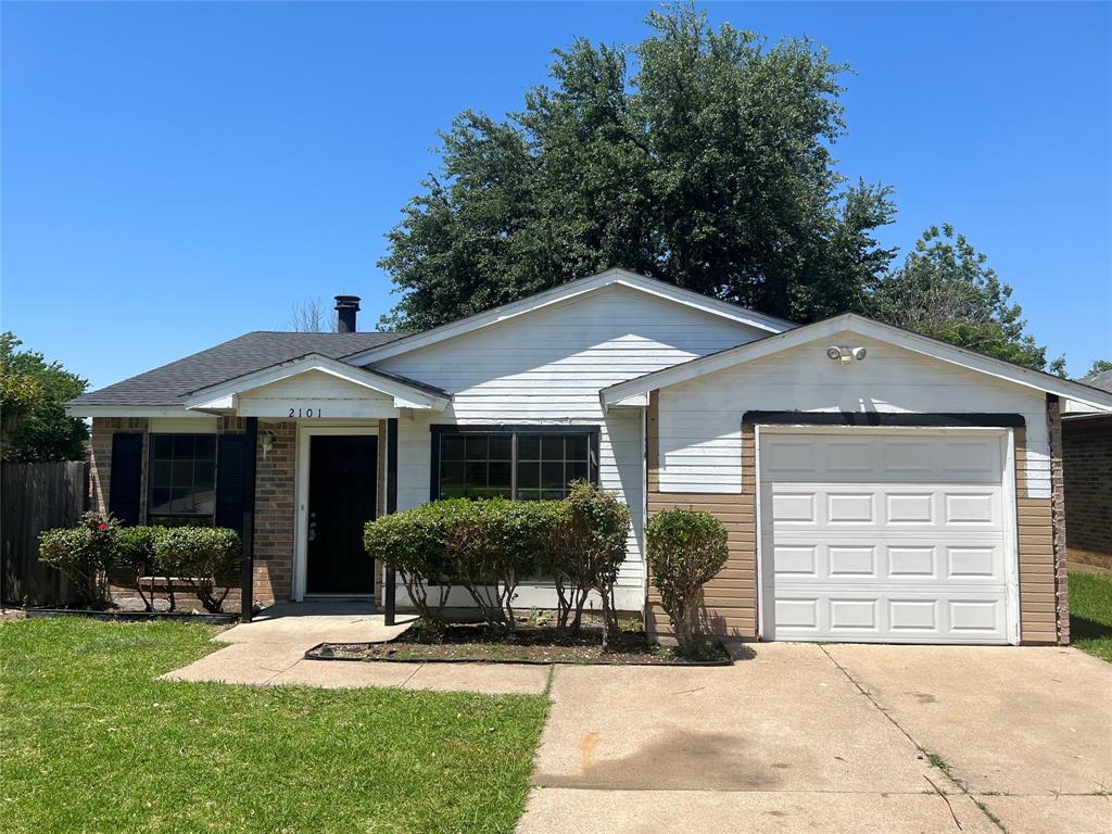 2101 Pennington Drive Property Photo 1