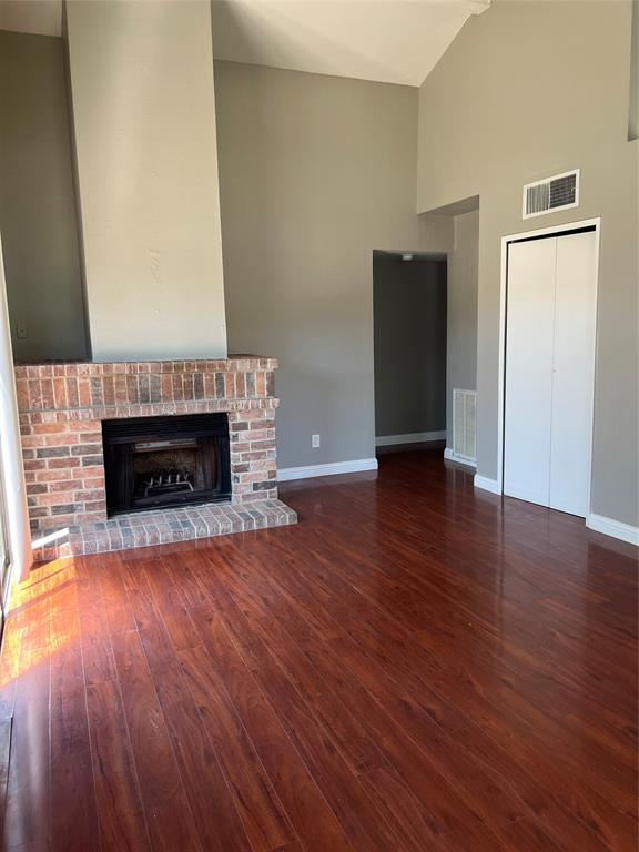 2101 Pennington Drive Property Photo 2