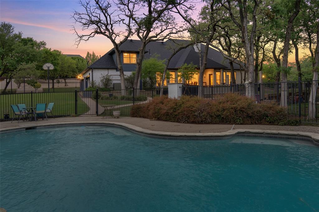 1202 Forest Park Drive Property Photo 6