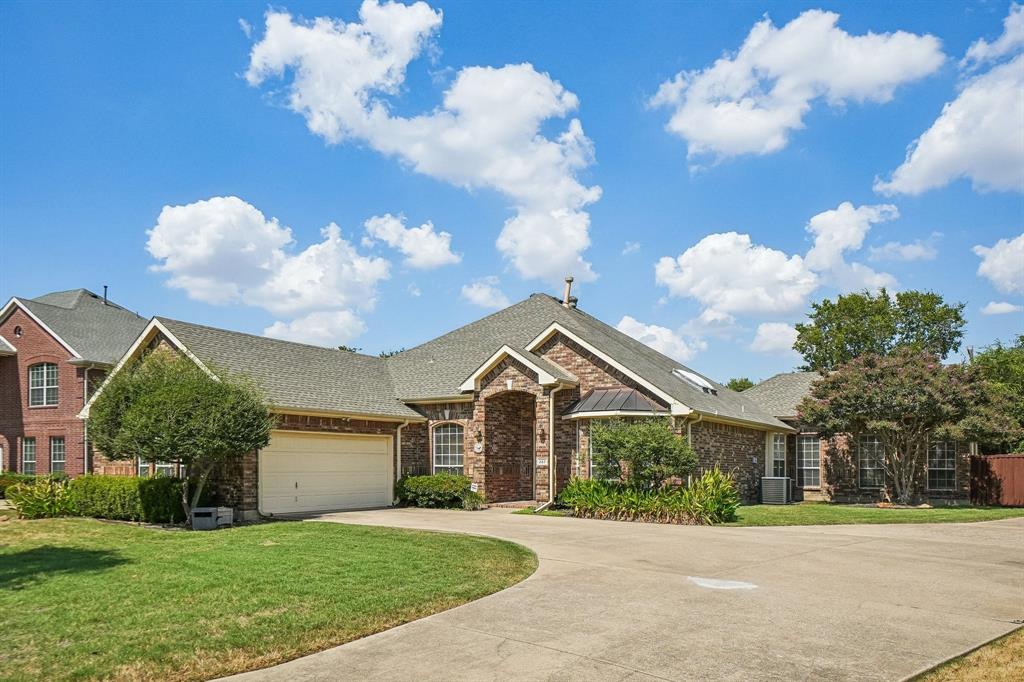 257 Love Bird Lane Property Photo 1