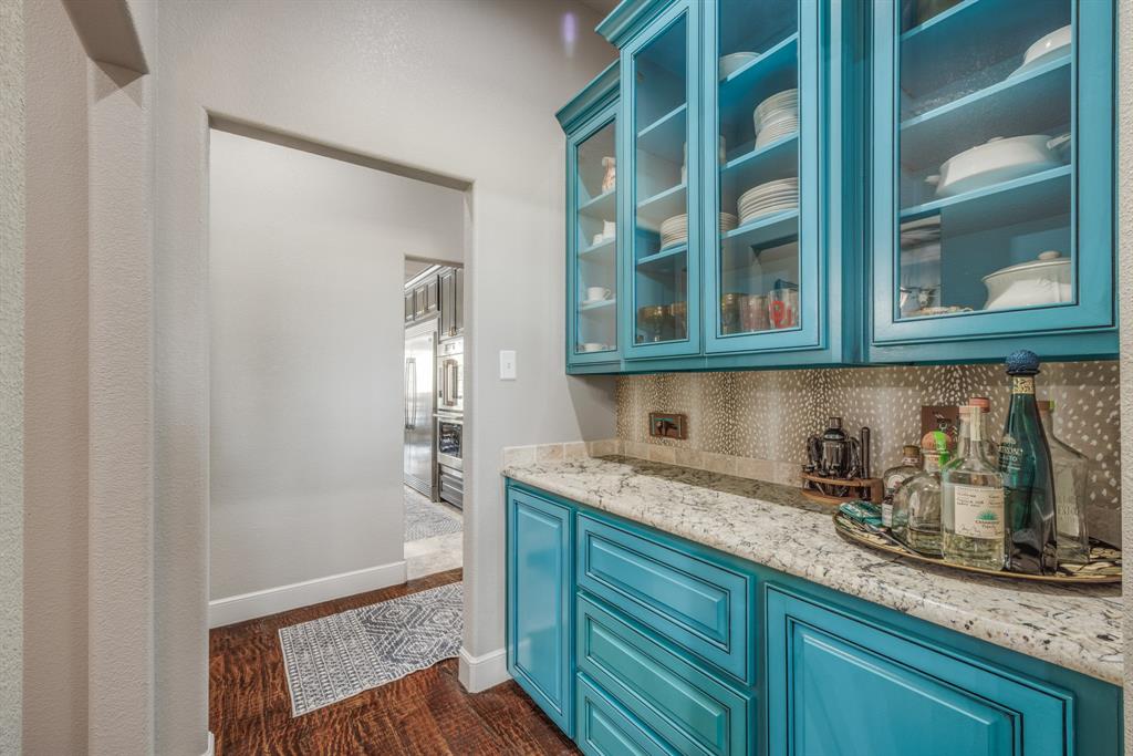 1126 Iberis Road Property Photo 4