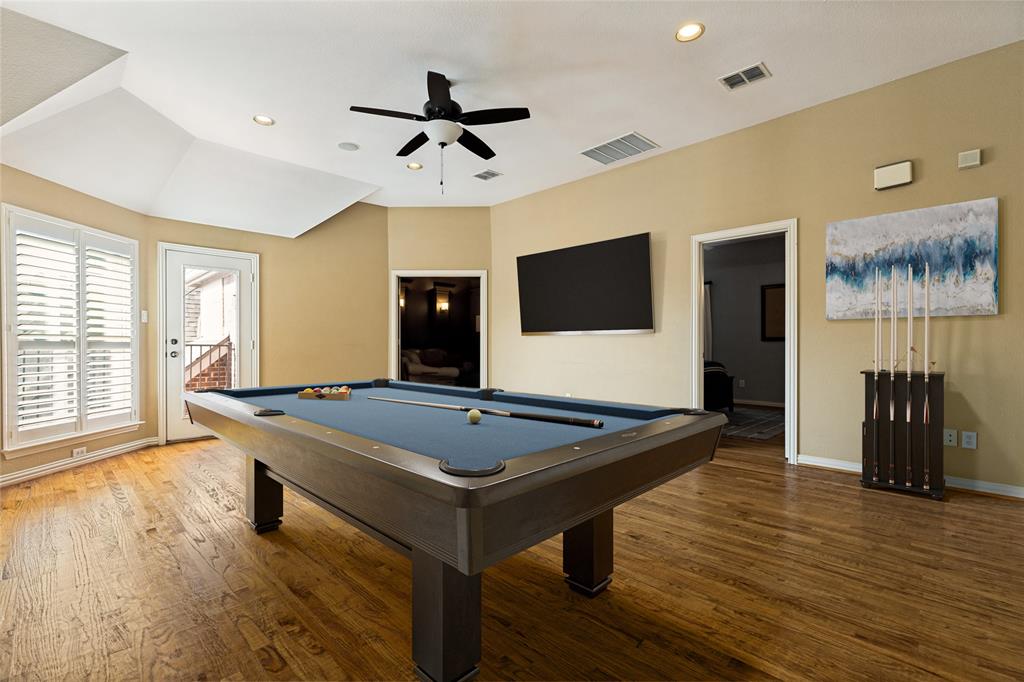 1021 Bandelier Drive Property Photo 4