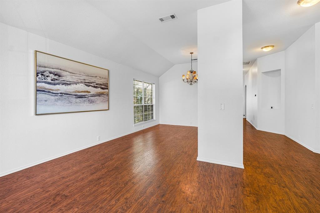 334 Touchdown Drive Property Photo 4