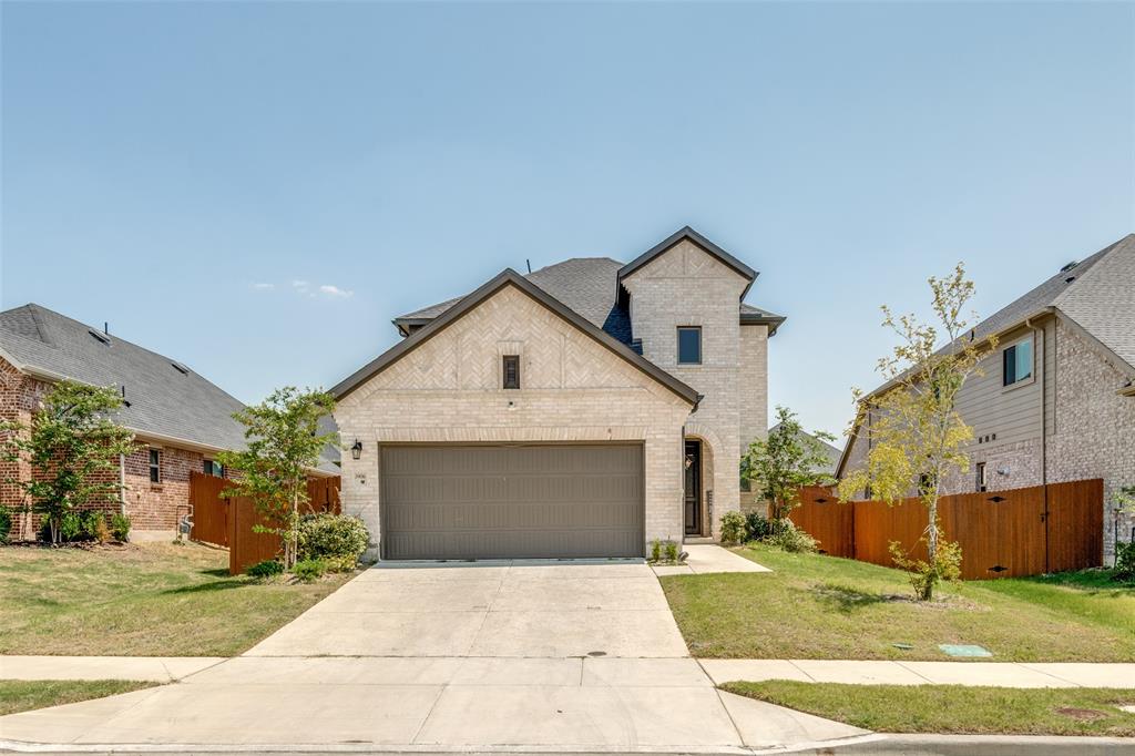 3906 Belleview Place Property Photo 1