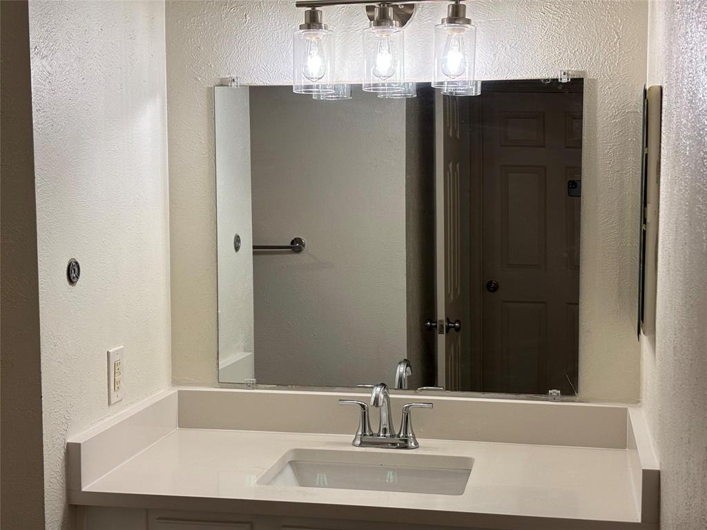4859 Cedar Springs Road 255 Property Photo 8