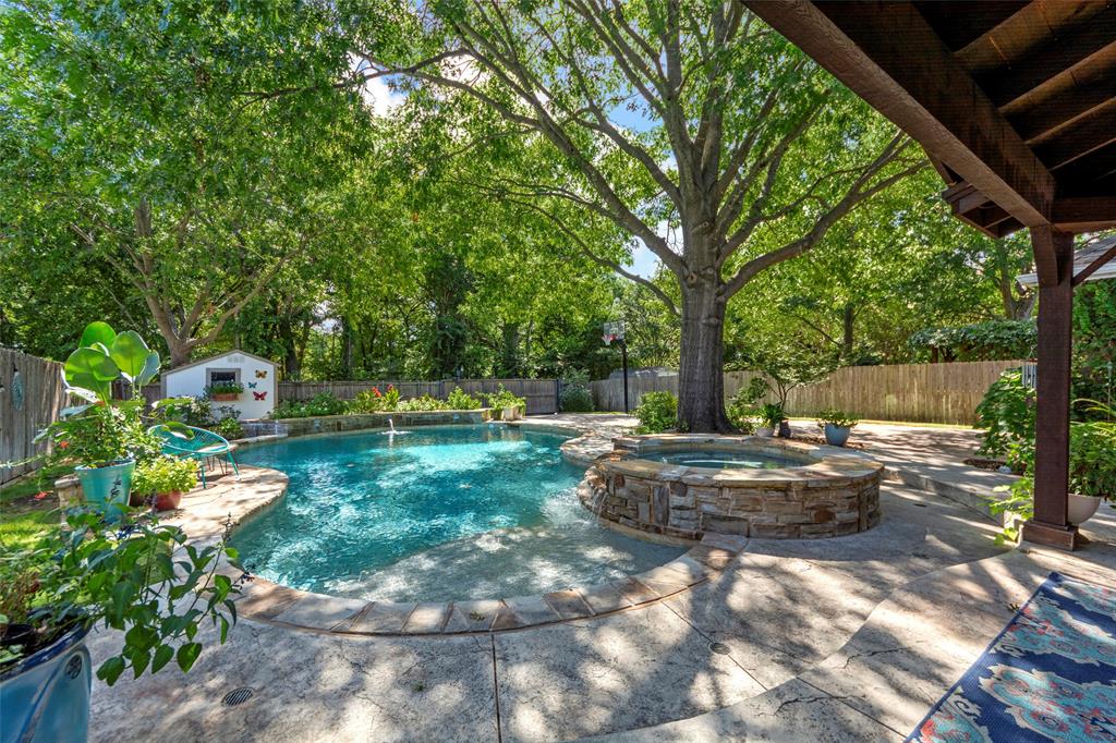 1507 Persimmon Court Property Photo 1