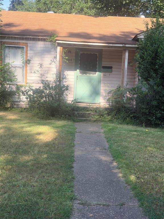 6201 Canal Boulevard Property Photo 9
