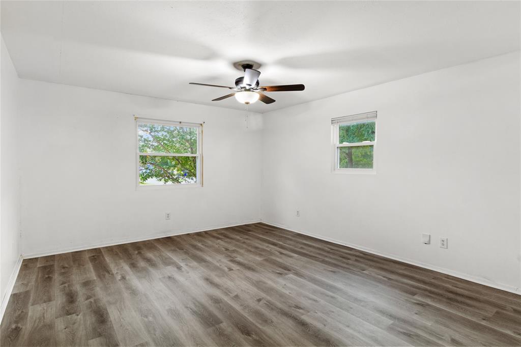 6301 Sydney Drive Property Photo 16