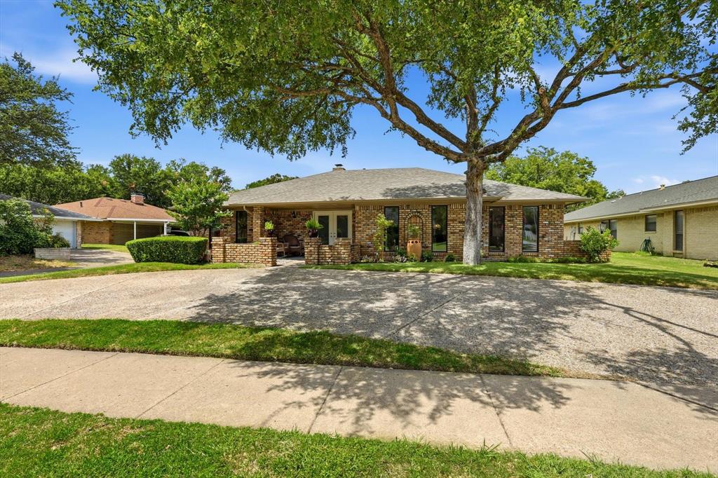 625 Bellah Drive