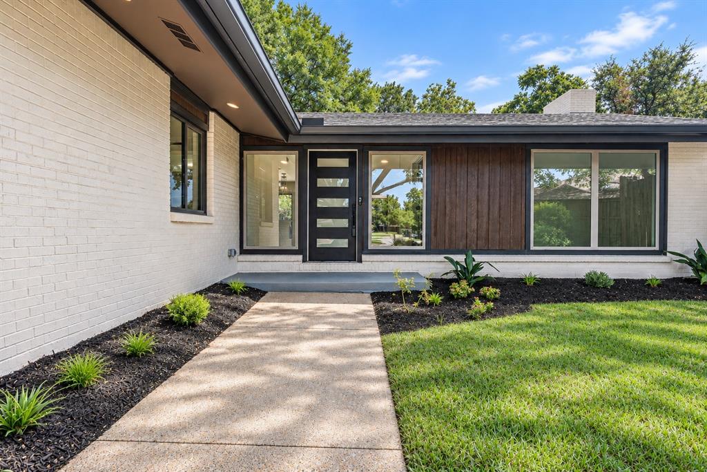 13924 Tanglewood Place Property Photo 1