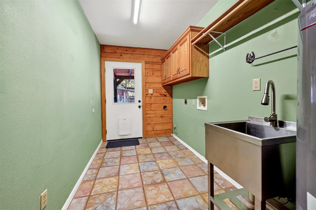 7223 Fm 2101 Property Photo 20