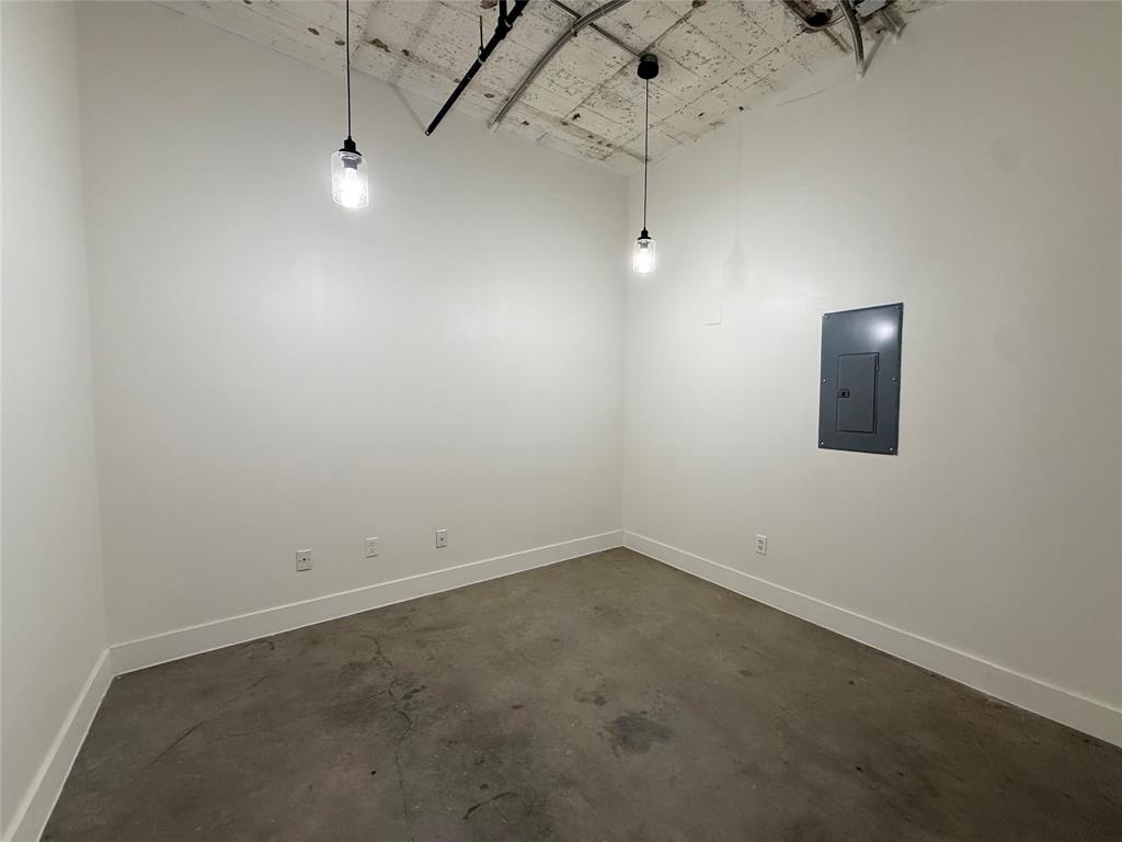 1122 Jackson Street 522 Property Photo 6