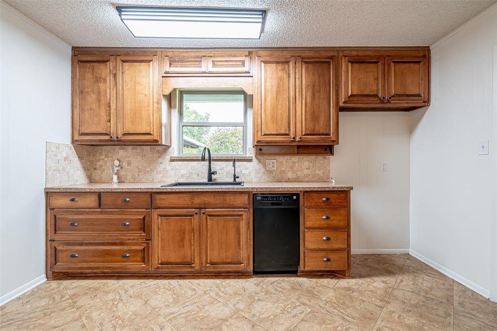 4620 E Holiday Estates Court Property Photo 10