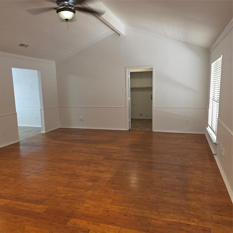 5525 Parliament Drive Property Photo 7