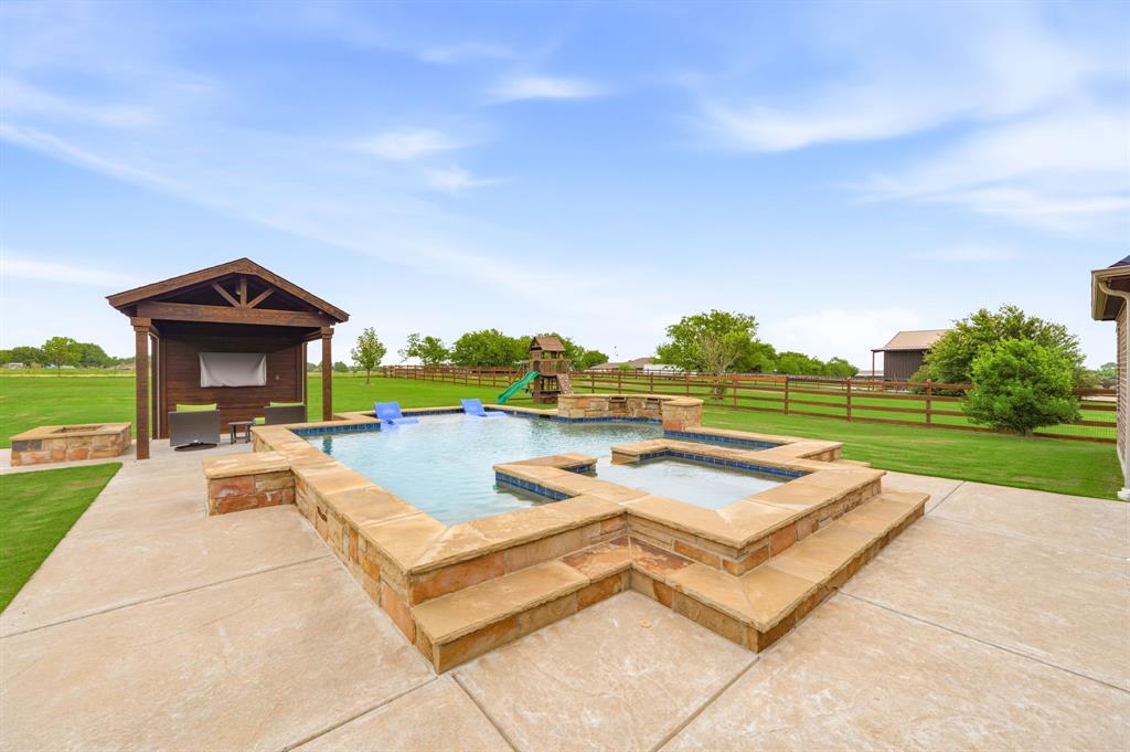13450 Kira Lane Property Photo 25
