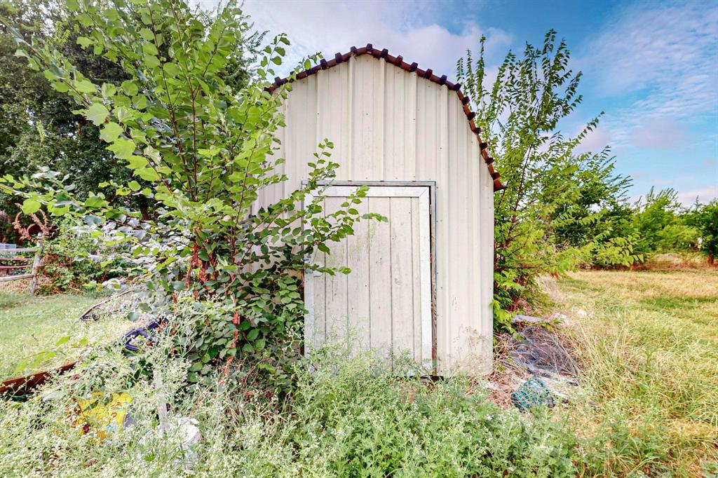 6801 Little Ranch Road Property Photo 11