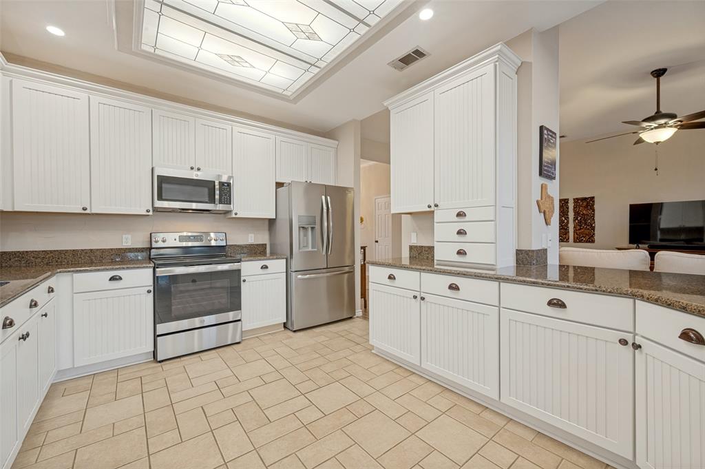 7208 Sonoma Valley Drive Property Photo 13