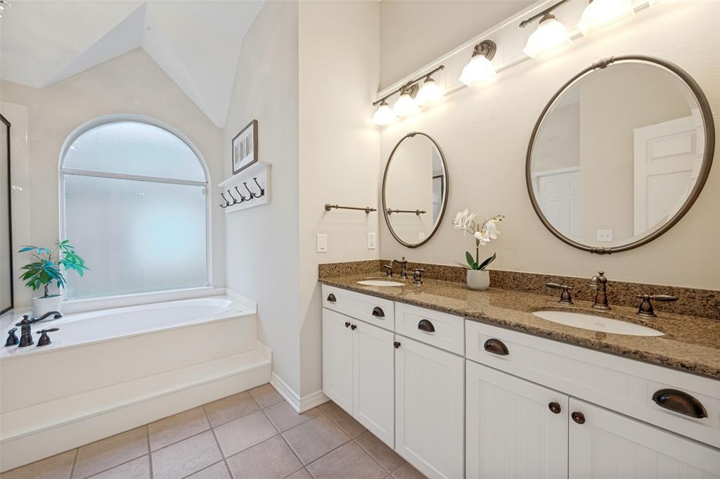 7208 Sonoma Valley Drive Property Photo 18