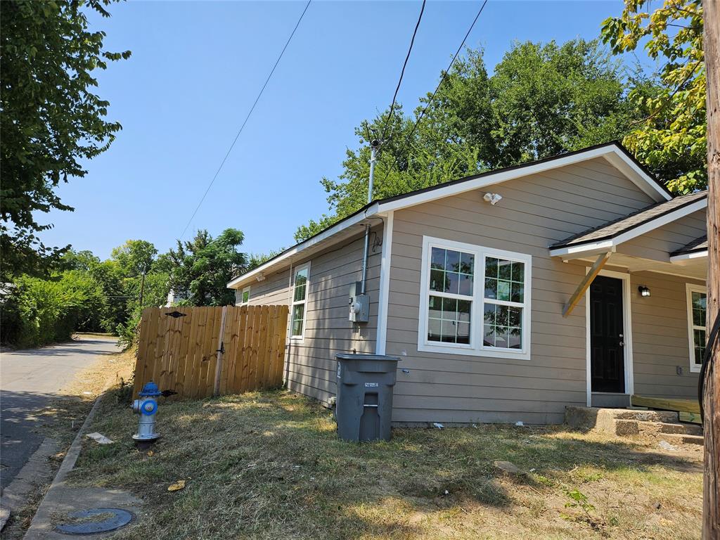4703 Frank Street Property Photo 2