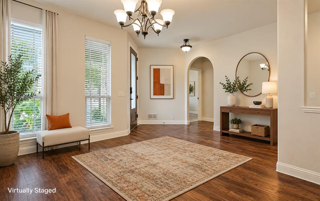208 Gatwick Court Property Photo 3