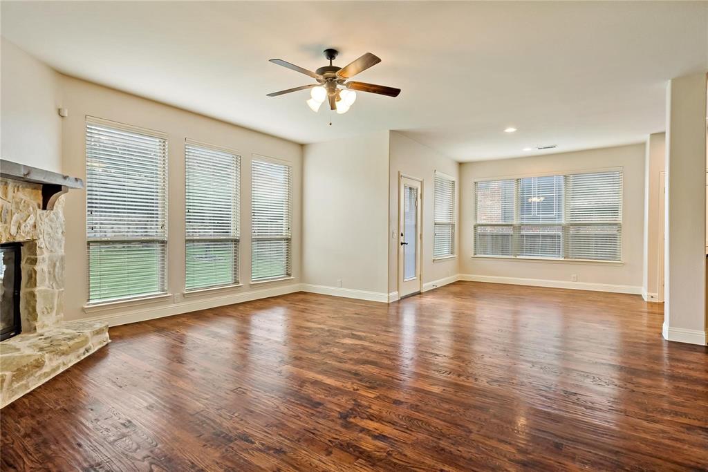 208 Gatwick Court Property Photo 10