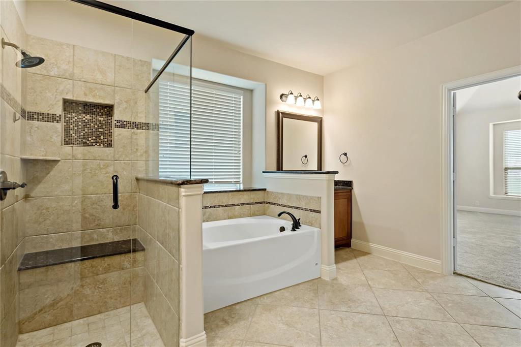208 Gatwick Court Property Photo 13