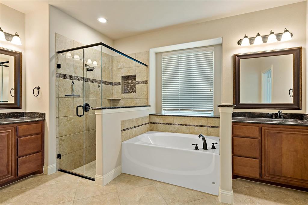 208 Gatwick Court Property Photo 14