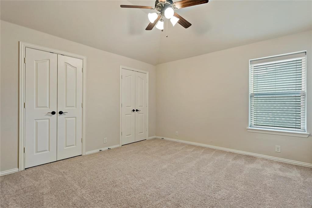 208 Gatwick Court Property Photo 22