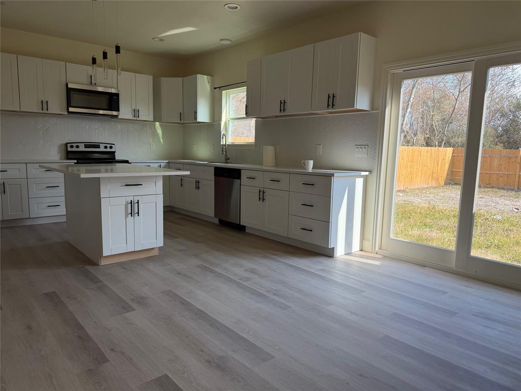 4716 Frank Street Property Photo 5