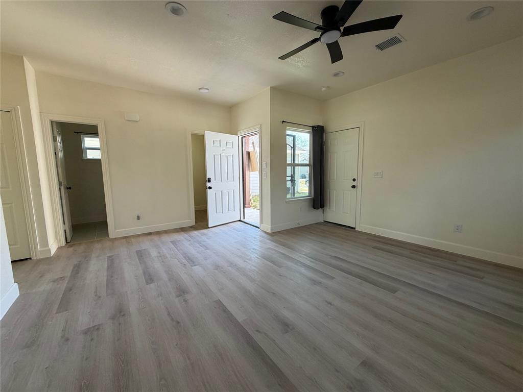 4716 Frank Street Property Photo 14