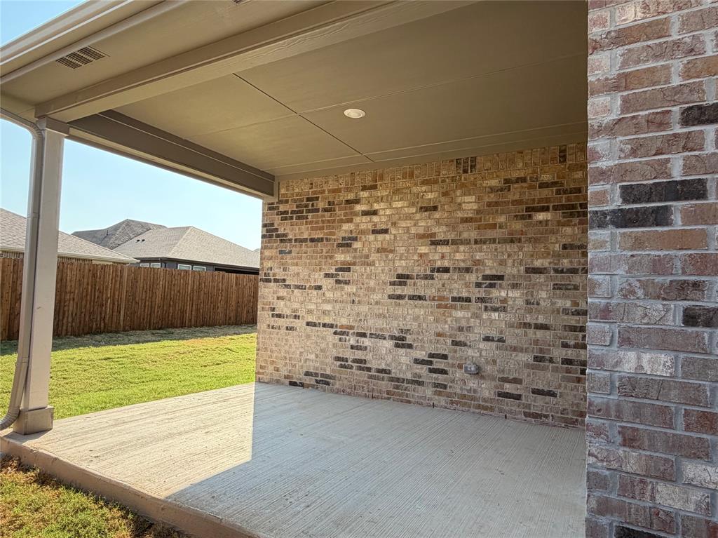 2615 Flycatcher Drive Property Photo 15