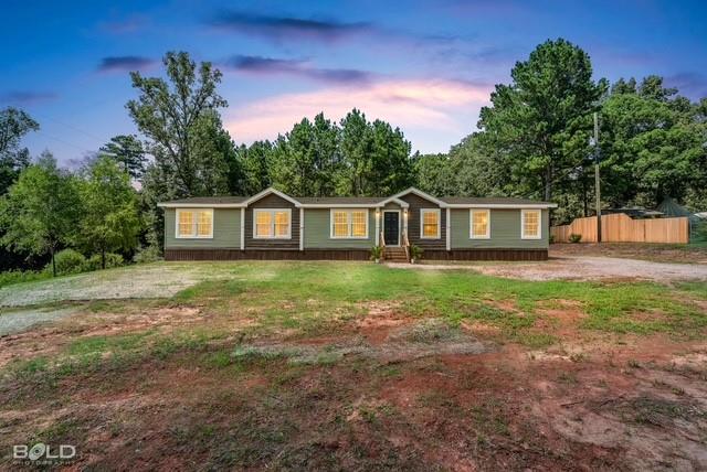 9590 Deren Property Photo 1