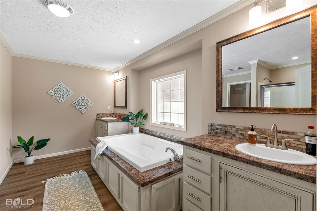 9590 Deren Property Photo 21