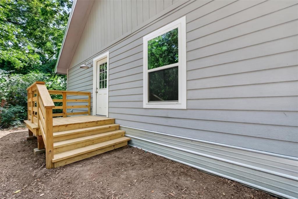 50 Fm 2890 Property Photo 7