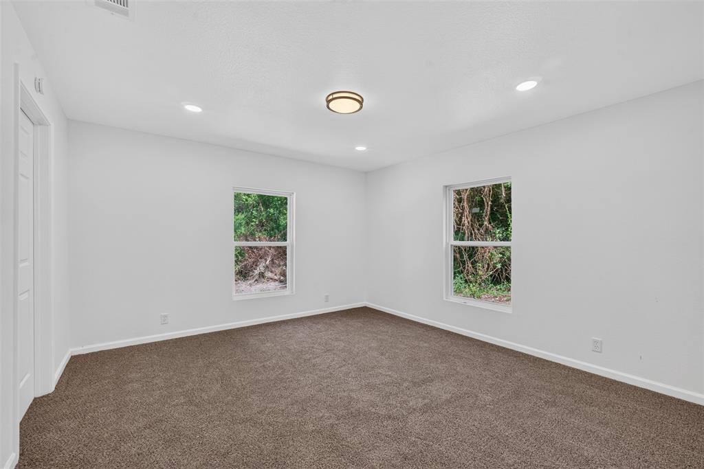 50 Fm 2890 Property Photo 16