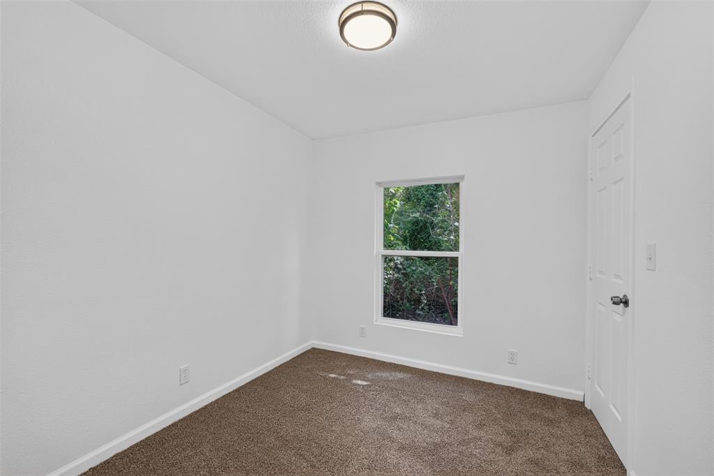 50 Fm 2890 Property Photo 19