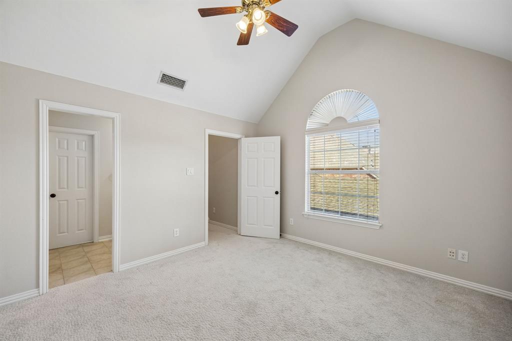 5342 Moss Glen Drive Property Photo 14