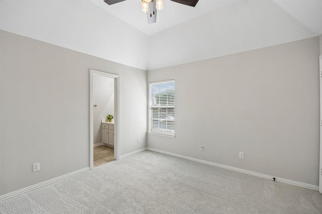 5342 Moss Glen Drive Property Photo 15