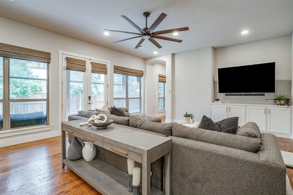 307 Templeton Drive Property Photo 11