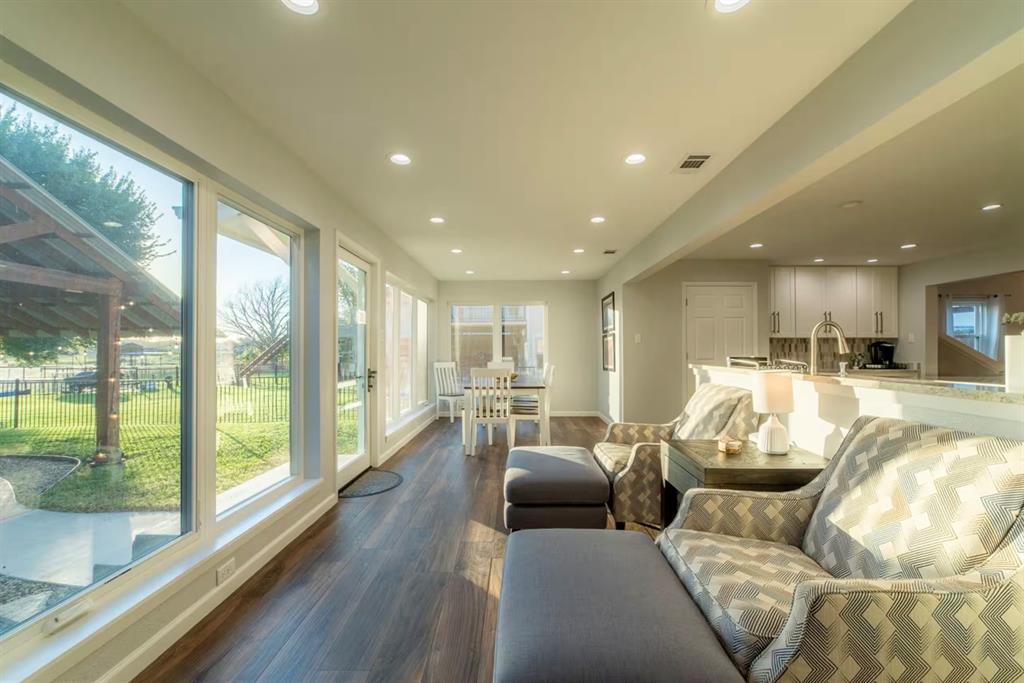6771 Briar Road Property Photo 8