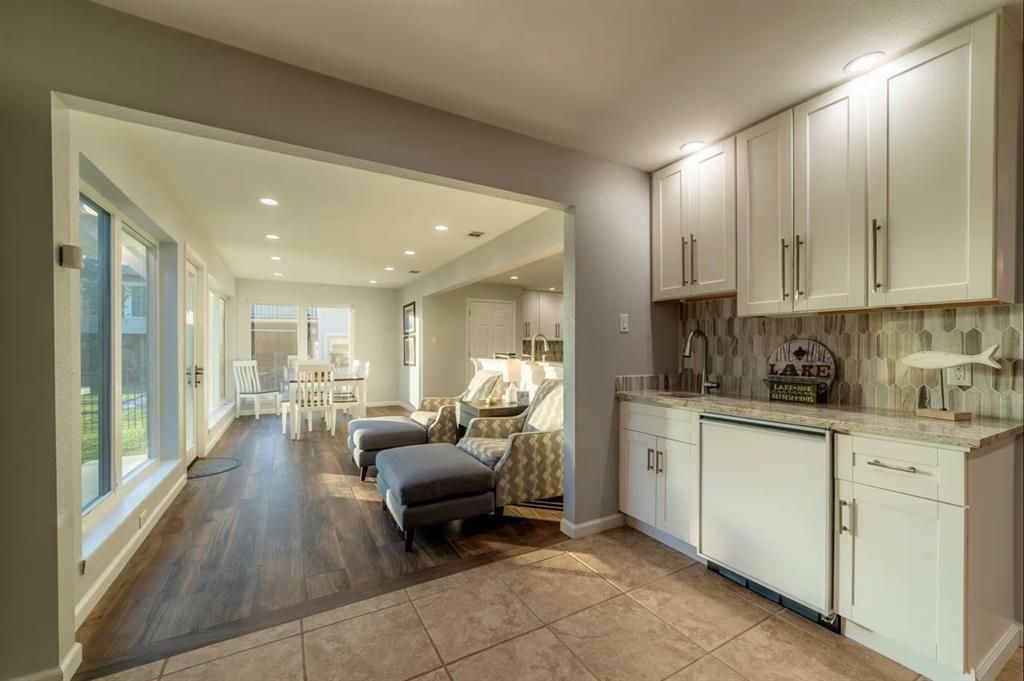 6771 Briar Road Property Photo 9