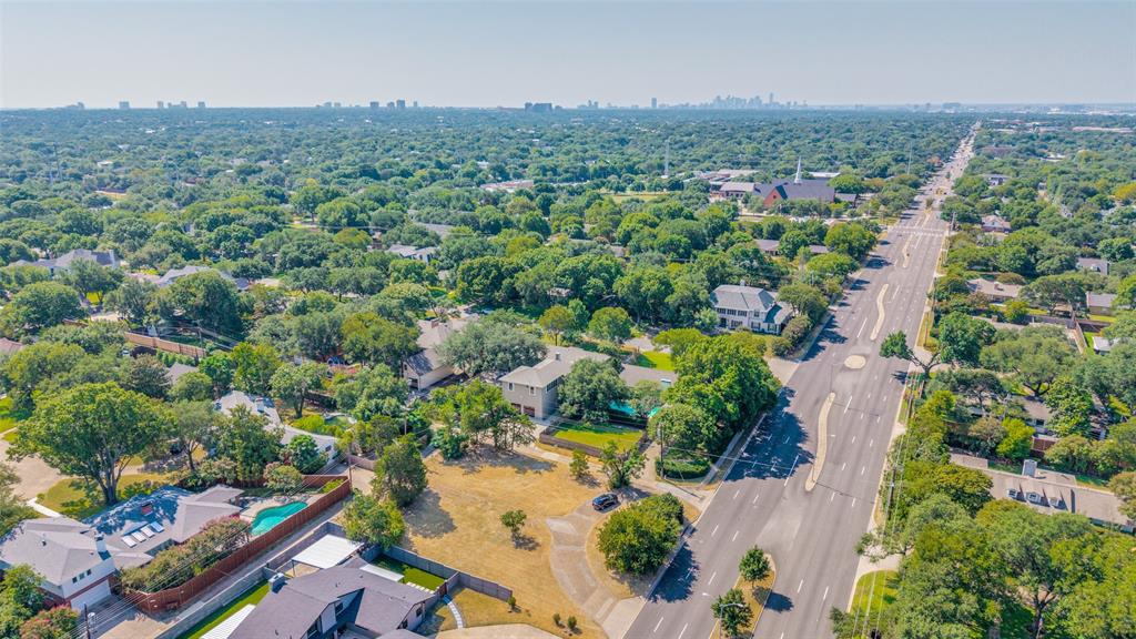 11430 Midway Road Property Photo 4