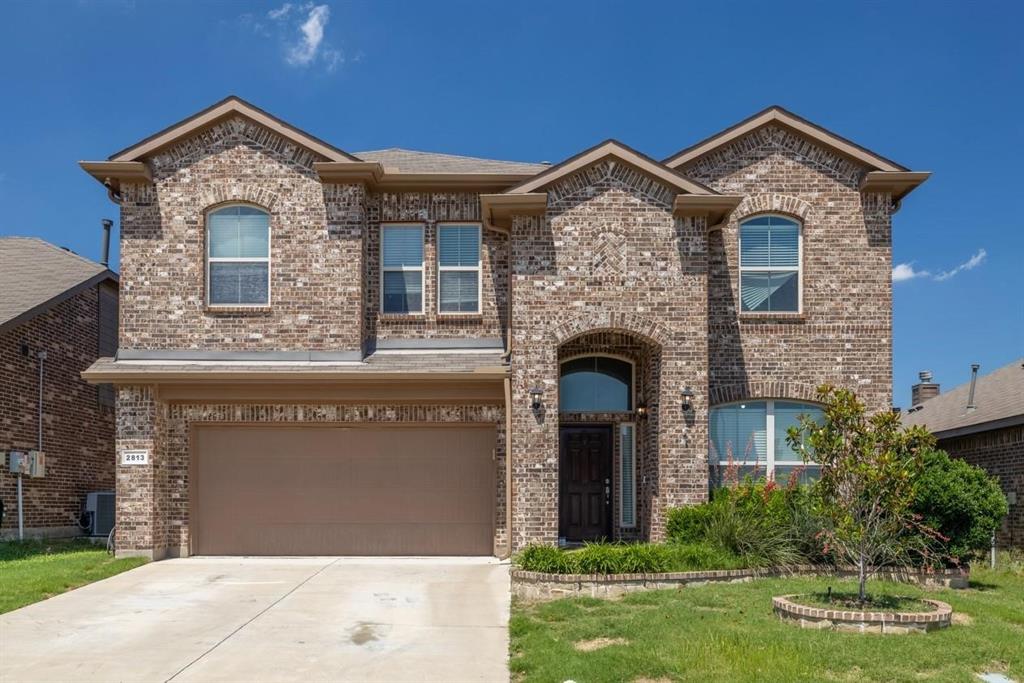 2813 Saddle Creek Drive Property Photo 1