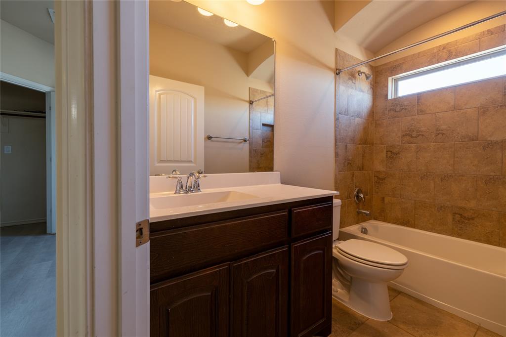 2813 Saddle Creek Drive Property Photo 16