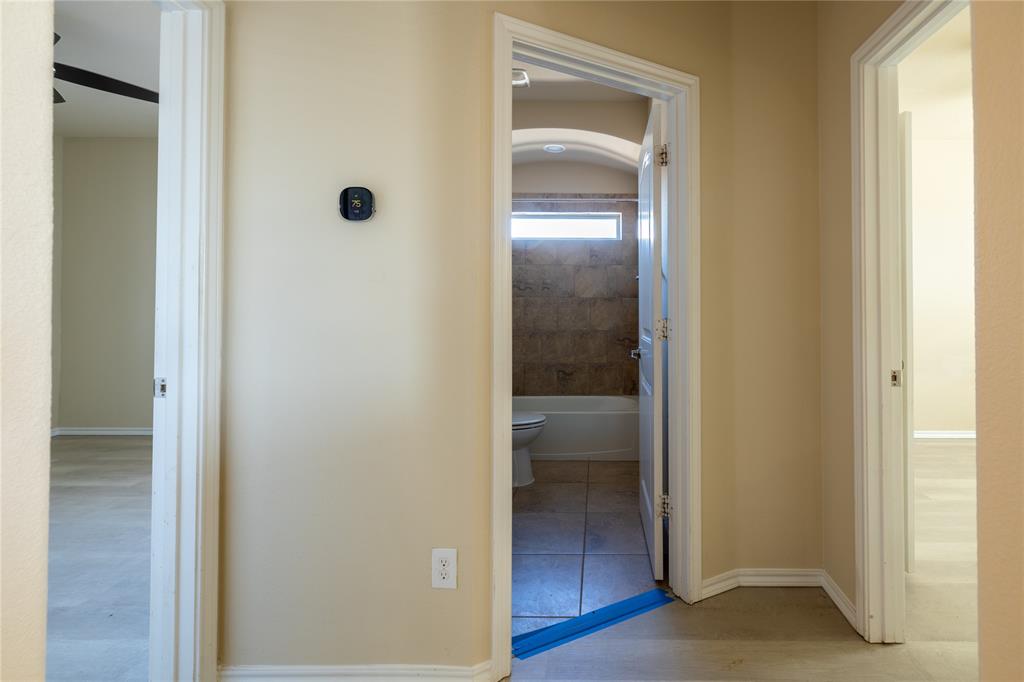 2813 Saddle Creek Drive Property Photo 18