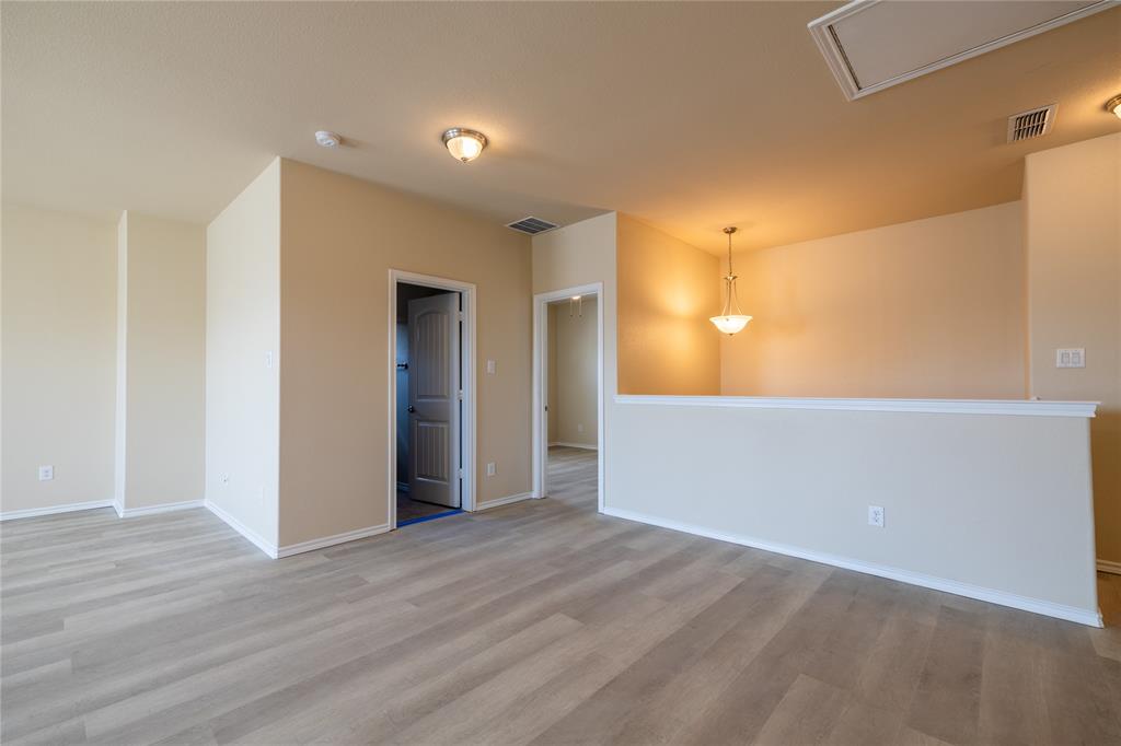 2813 Saddle Creek Drive Property Photo 23