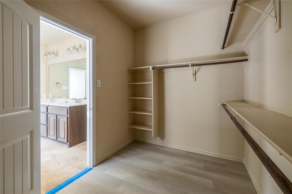 2813 Saddle Creek Drive Property Photo 29